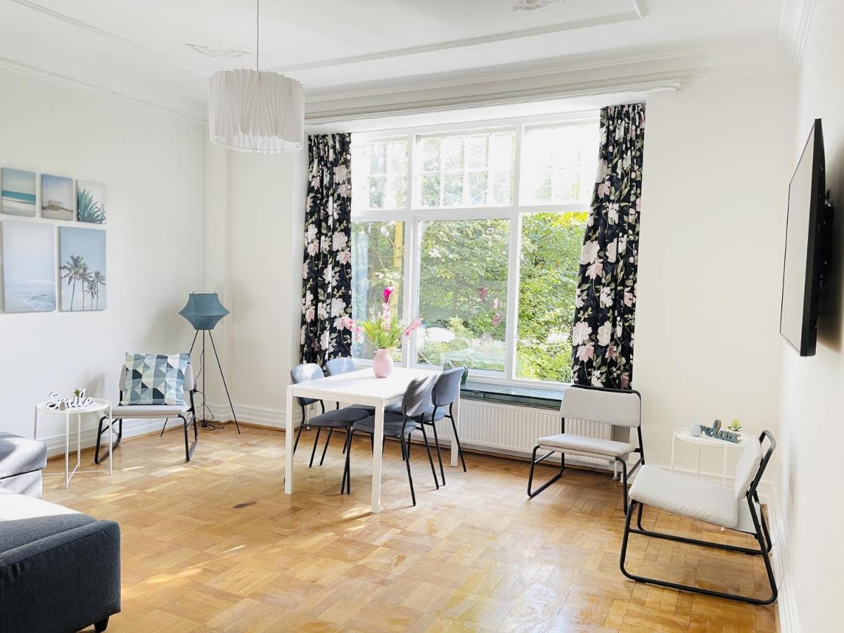 Aday - Aalborg Mansion - Big Apartment With Garden Ngoại thất bức ảnh